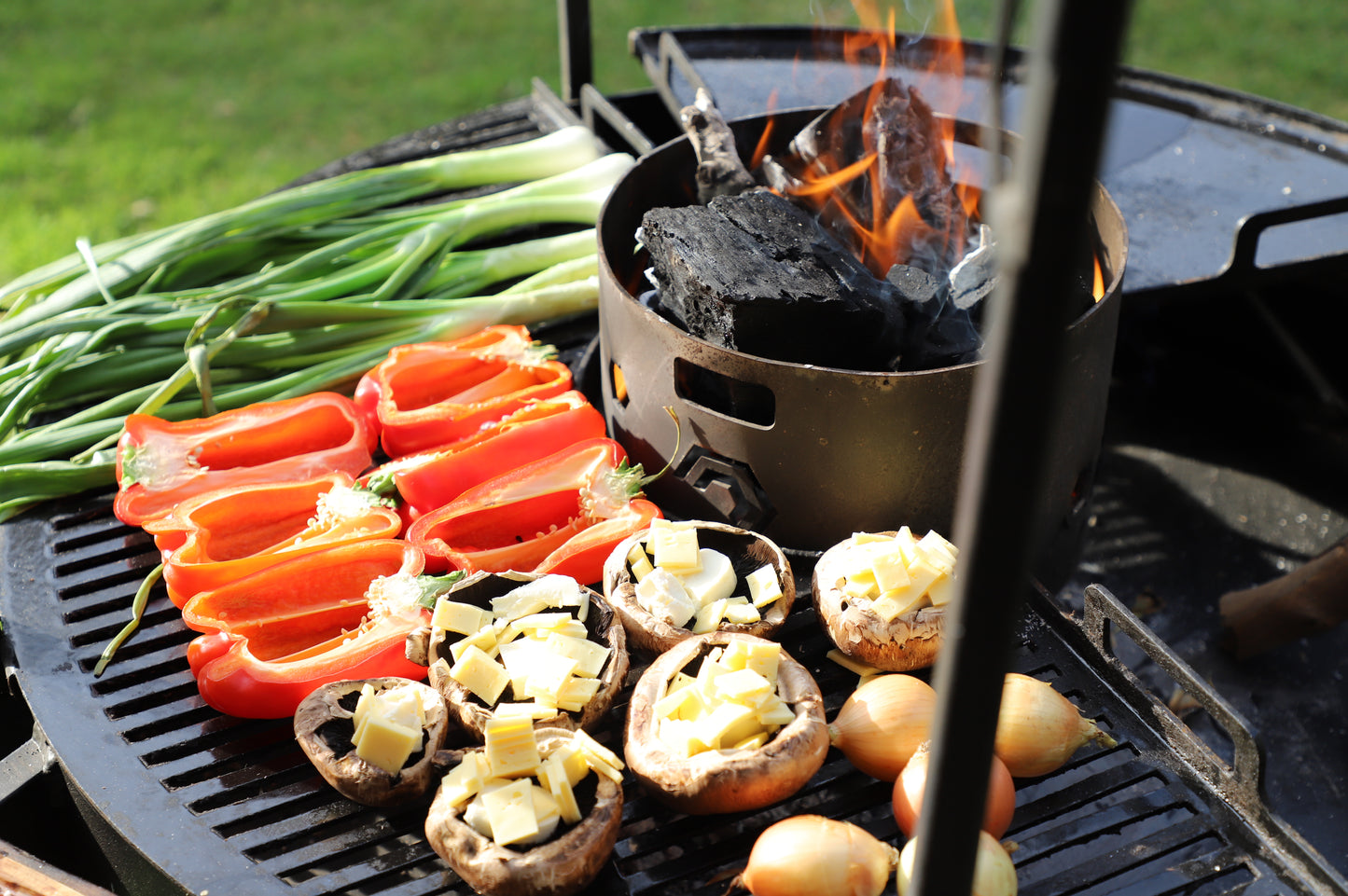 LA RELINDA parrilla multifuncional de 90 cms, con ruedas