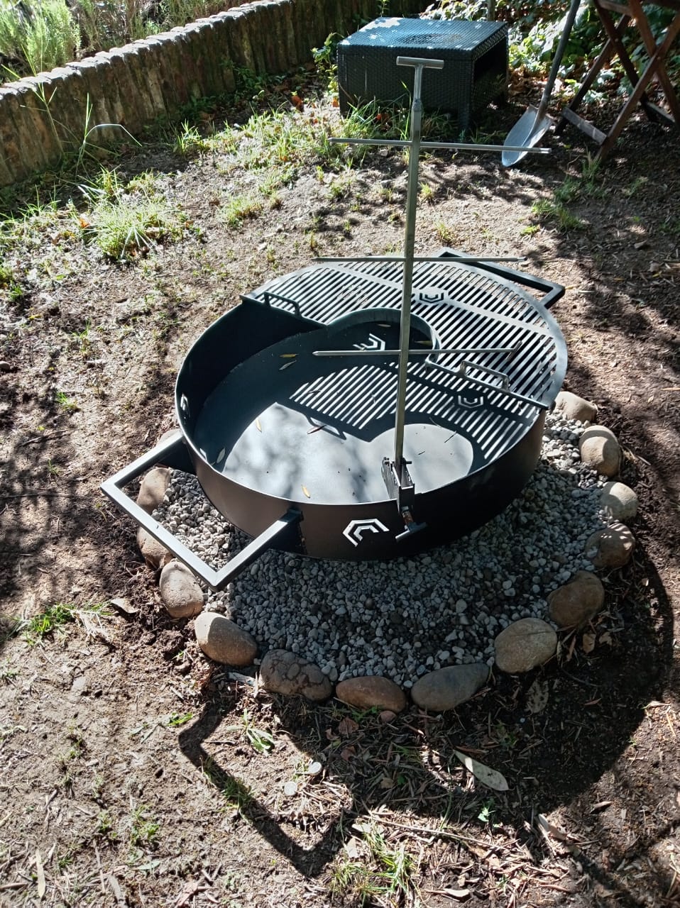 FOGON 90 CM CON MEDIA PARRILLA SIN ENLOZAR